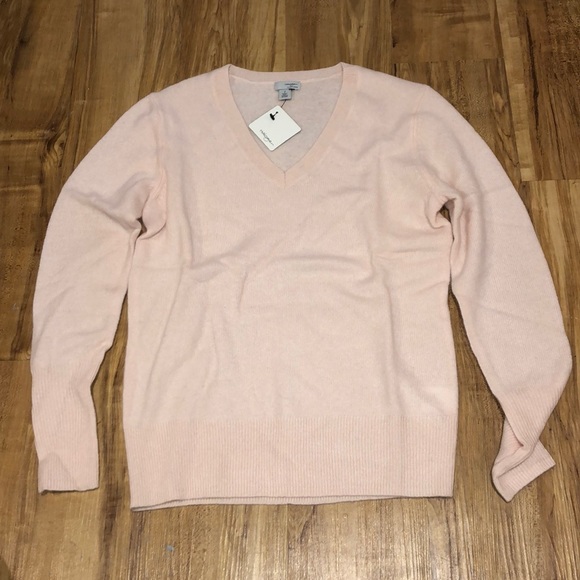 Halogen Sweaters - Halogen Cashmere V Neck Sweater: Pink Smoke SP